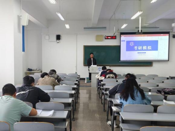 模拟实战！我院举办研究生入学模拟考试